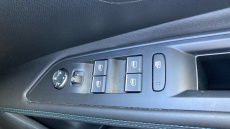 Peugeot 3008 1.6 Hybrid 225 Active Premium+ 5dr e-EAT8 Estate